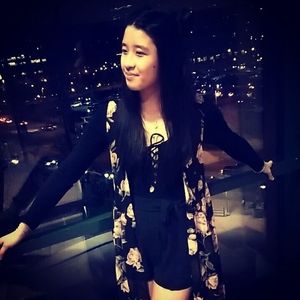 Meet your Posher, Lisa